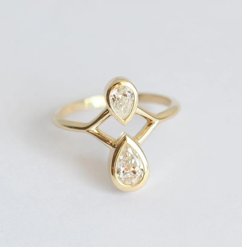 PEAR DIAMOND ENGAGEMENT RING, PEAR CUT ENGAGEMENT RING vy 3