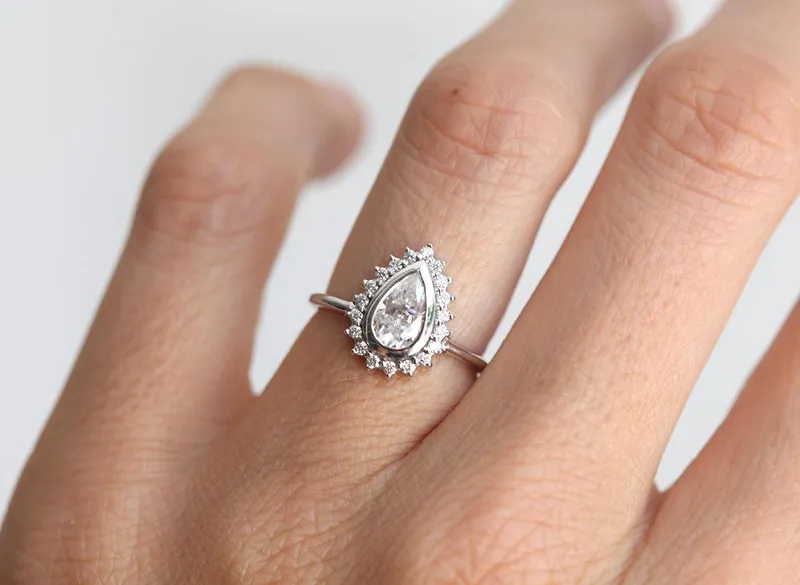 PEAR DIAMOND RING, PEAR MOISSANITE RING vy 2