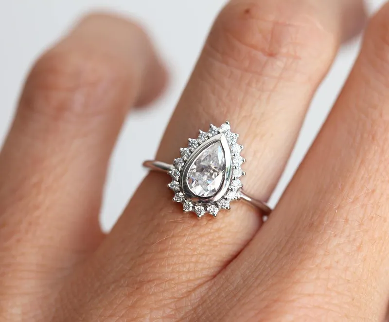 PEAR DIAMOND RING, PEAR MOISSANITE RING diamond pear cut engagement ring
