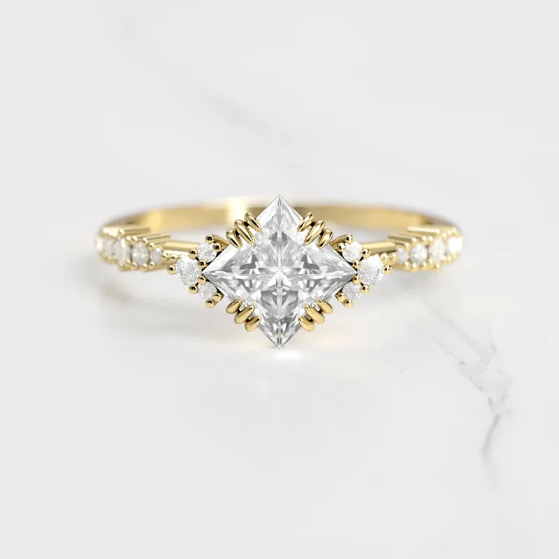 PRINCESS CLUSTER DIAMOND RING vy 4