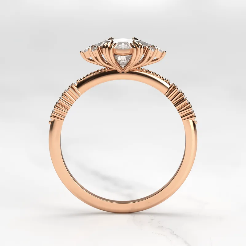PRINCESS CLUSTER DIAMOND RING vy 8