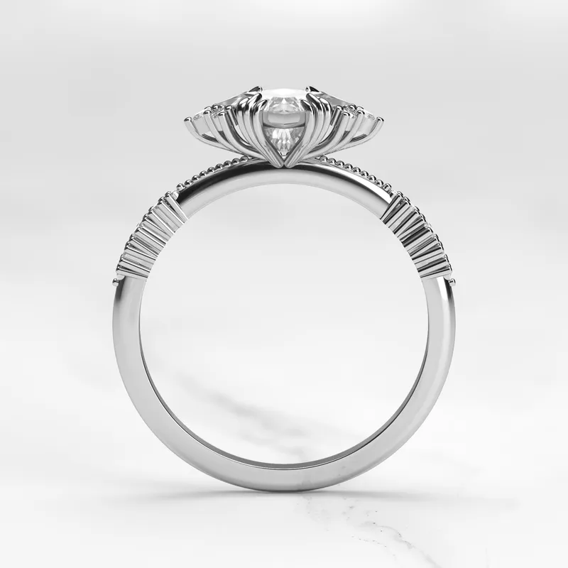 PRINCESS CLUSTER DIAMOND RING vy 9