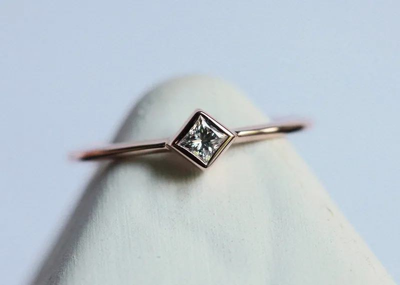 Princess Diamond Solitaire Ring Set In Gold vy 4