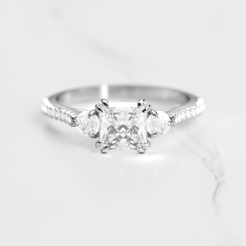 PRINCESS HALF PAVE DIAMOND RING WITH ACCENT STONES vy 6