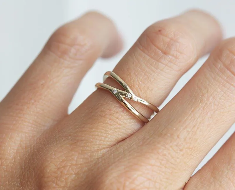 PROMISE RING, 14K GOLD DIAMOND WEDDING RING view 2