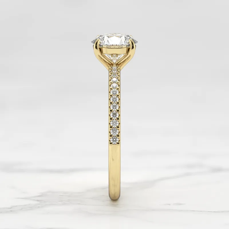 ROUND HALF PAVE DIAMOND RING vy 7