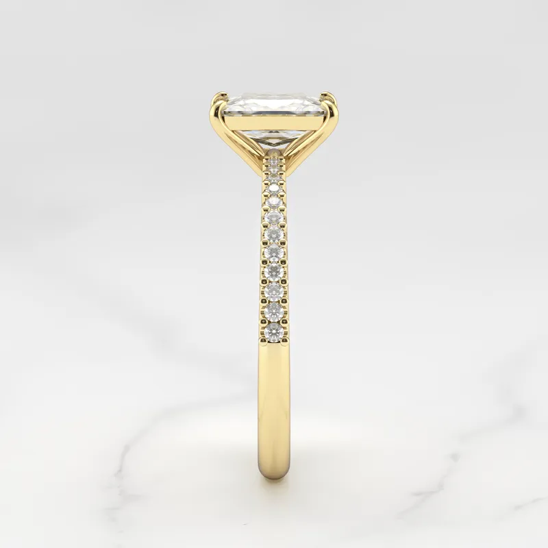 RADIANT HALF PAVE TAPERED DIAMOND RING vy 6