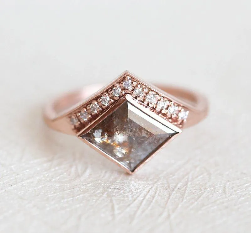 Raido Kite Salt & Pepper Diamond Ring vy 7