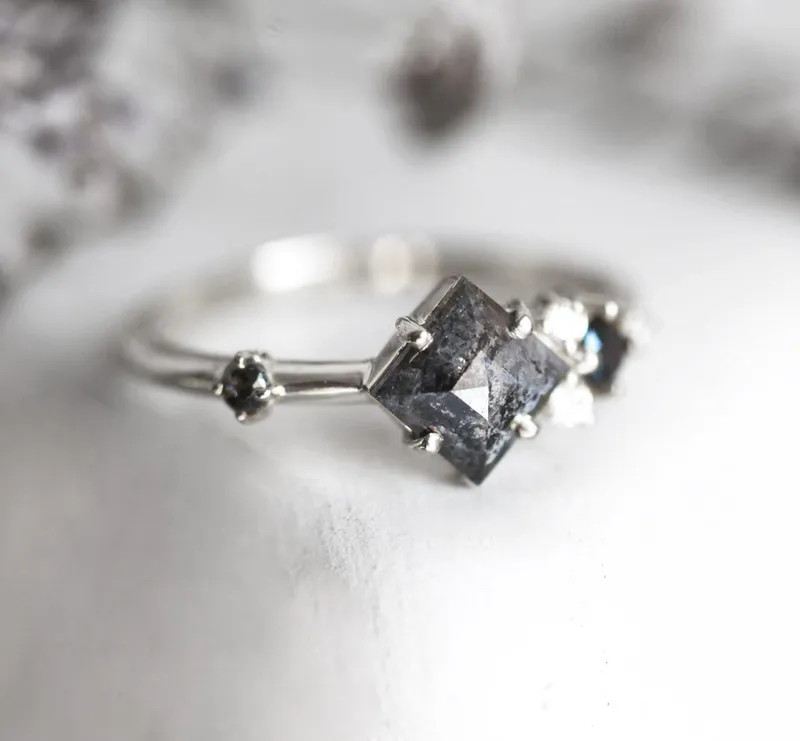 RAMONA SQUARE SALT & PEPPER DIAMOND CLUSTER RING vy 12