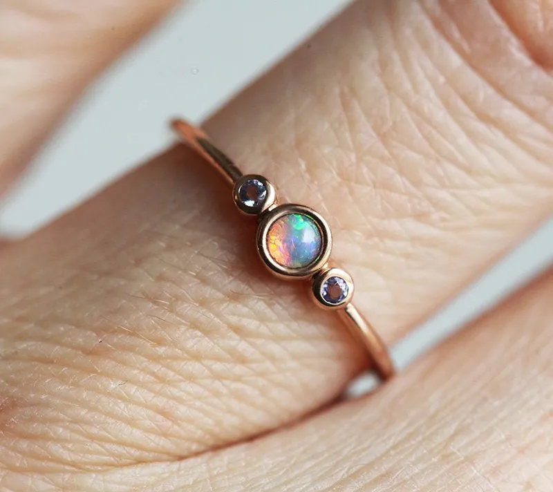 Rania Opal Ring vy 3