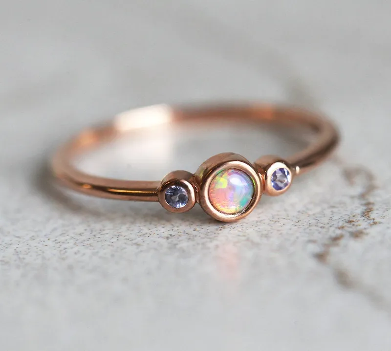 Rania Opal Ring vy 4