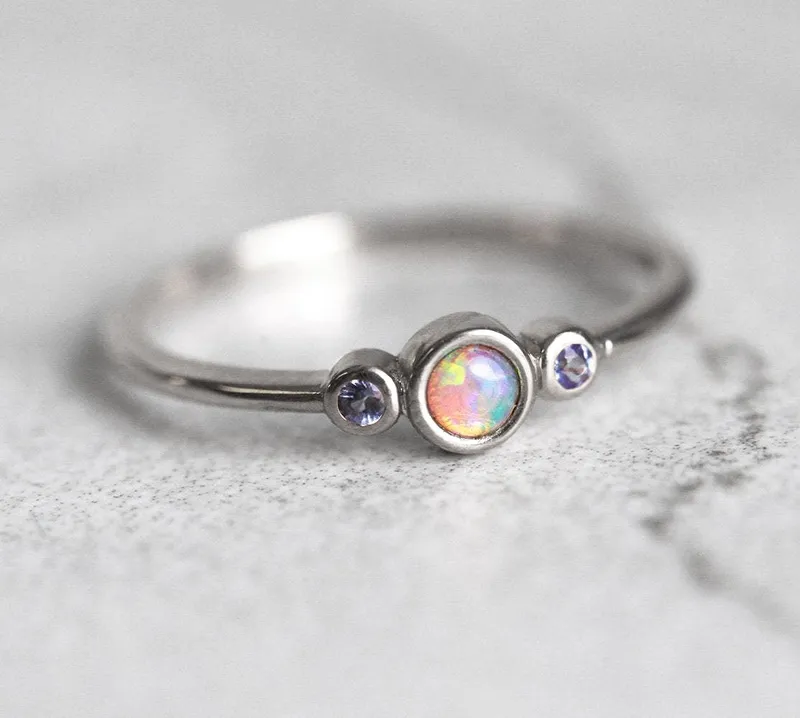 Rania Opal Ring vy 7