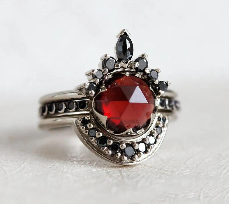 RED MOON GARNET RING SET round cut engagement ring
