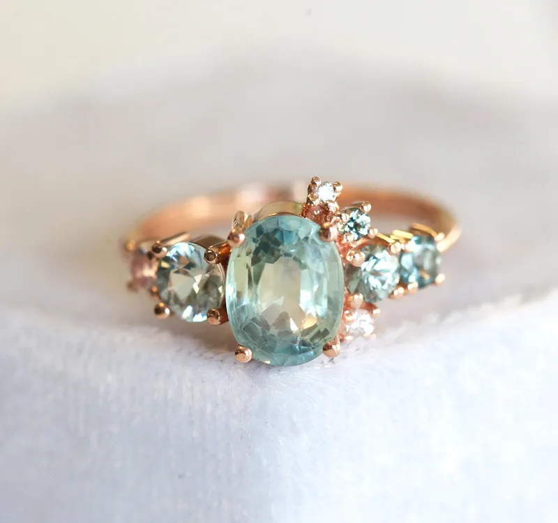 Revel Light Green Sapphire Cluster Ring vy 4