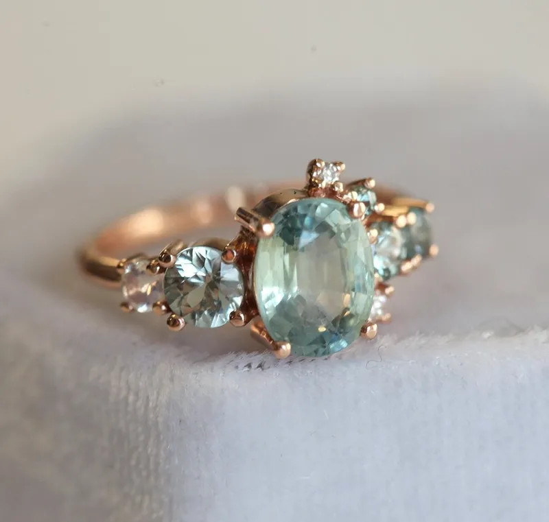 Revel Light Green Sapphire Cluster Ring vy 5