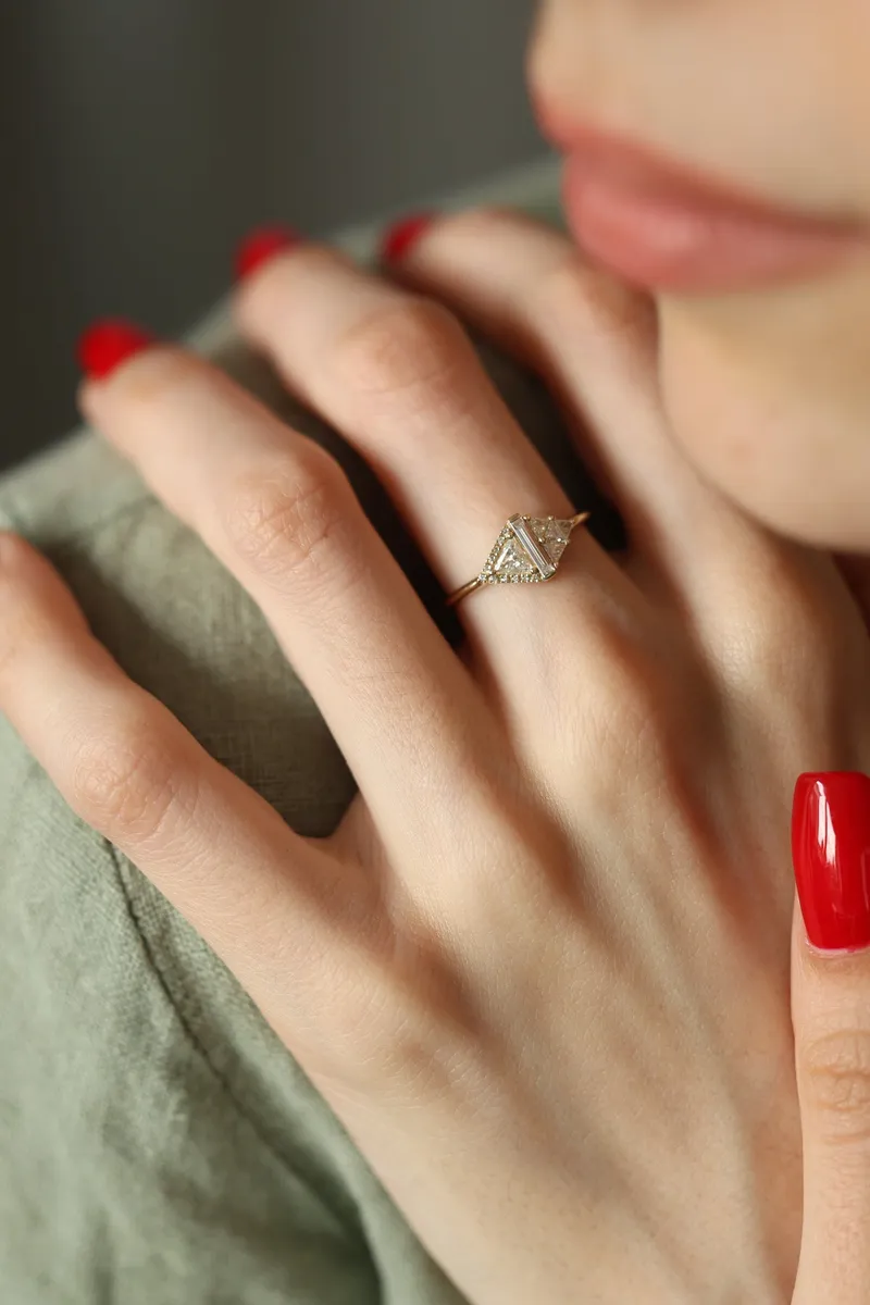 Rhombus Diamond Ring vy 2