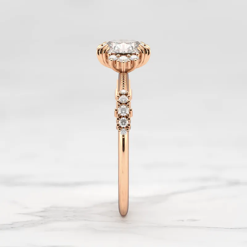 ROUND CLUSTER DIAMOND RING vy 11