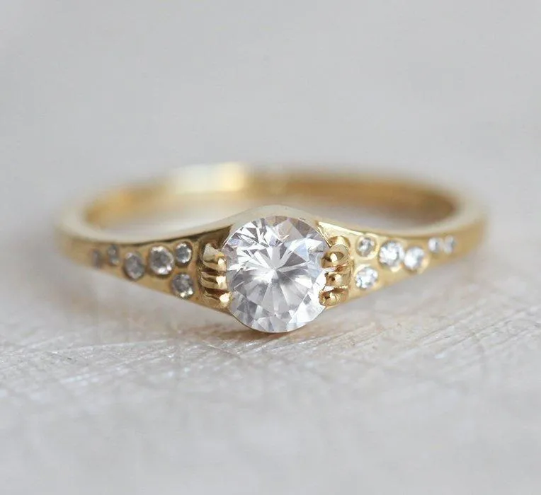 Round Diamond Ring In Unique Prong Setting diamond round cut engagement ring