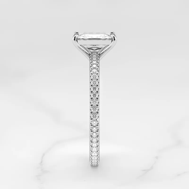 Round Half Pave Tapered Diamond Ring vy 9