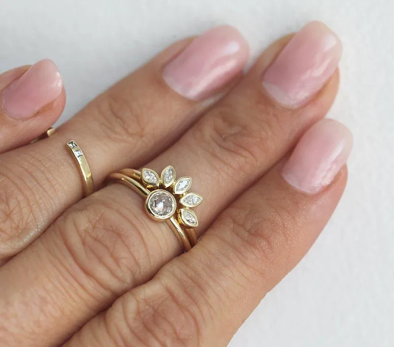 Round Rose Cut Diamond Ring Set With Marquise Diamond Crown vy 2