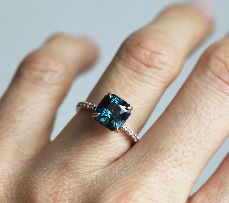 ROWENA SAPPHIRE DIAMOND RING view 2