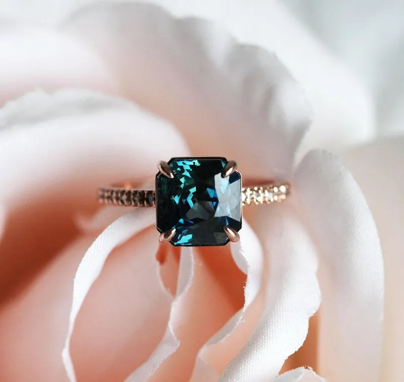 ROWENA SAPPHIRE DIAMOND RING view 3