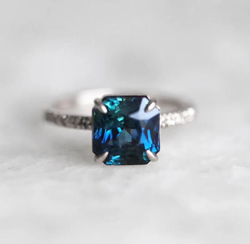 ROWENA SAPPHIRE DIAMOND RING view 9