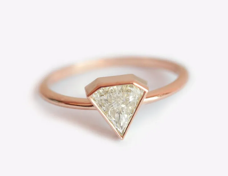 Roxanne Diamond Ring vy 6
