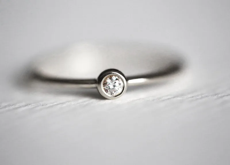 SOLITAIRE DIAMOND RING, TINY DIAMOND RING view 7