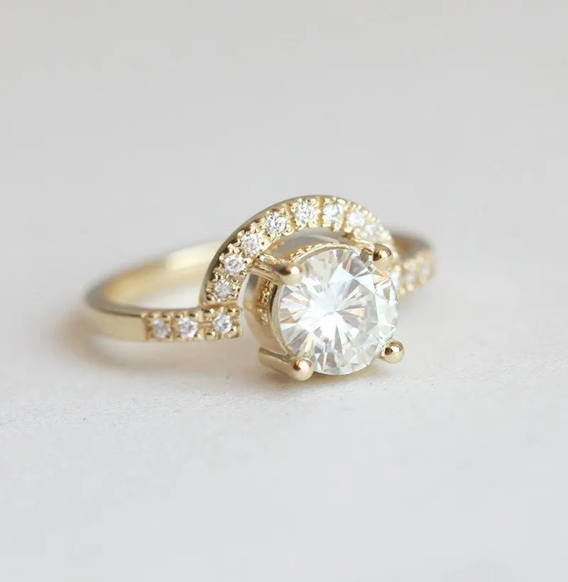 Sabrina Engagement Ring vy 5