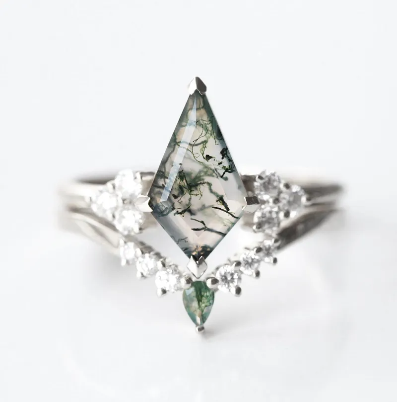 Sally Kite Moss Agate Ring Set vy 9