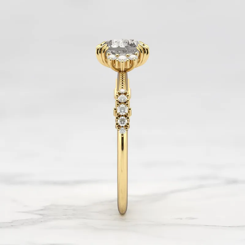 SALT AND PEPPER DIAMOND CLUSTER RING vy 10