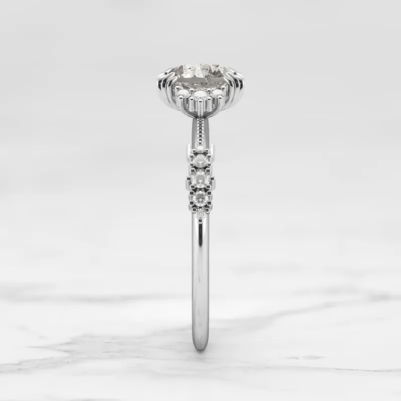SALT AND PEPPER DIAMOND CLUSTER RING vy 12