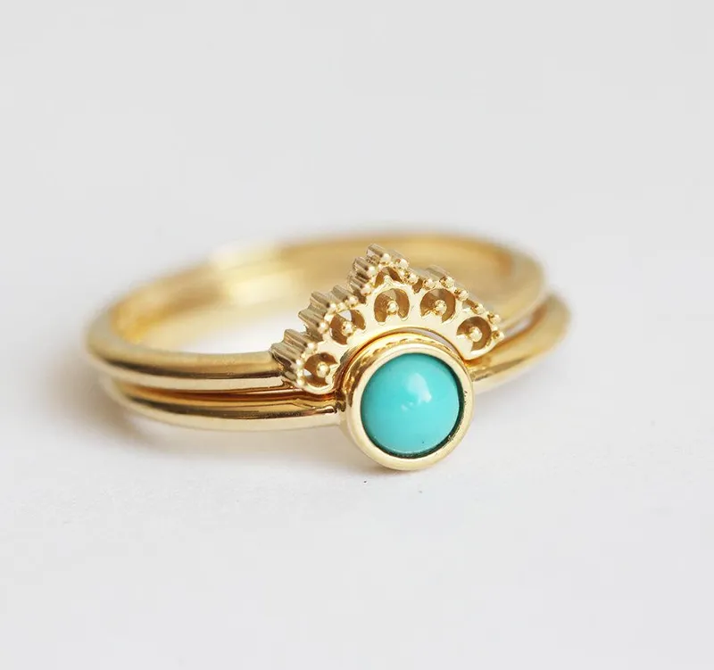Set: Dusk Blue Tanzanite Ring With Matching Gold Lace Band view 9