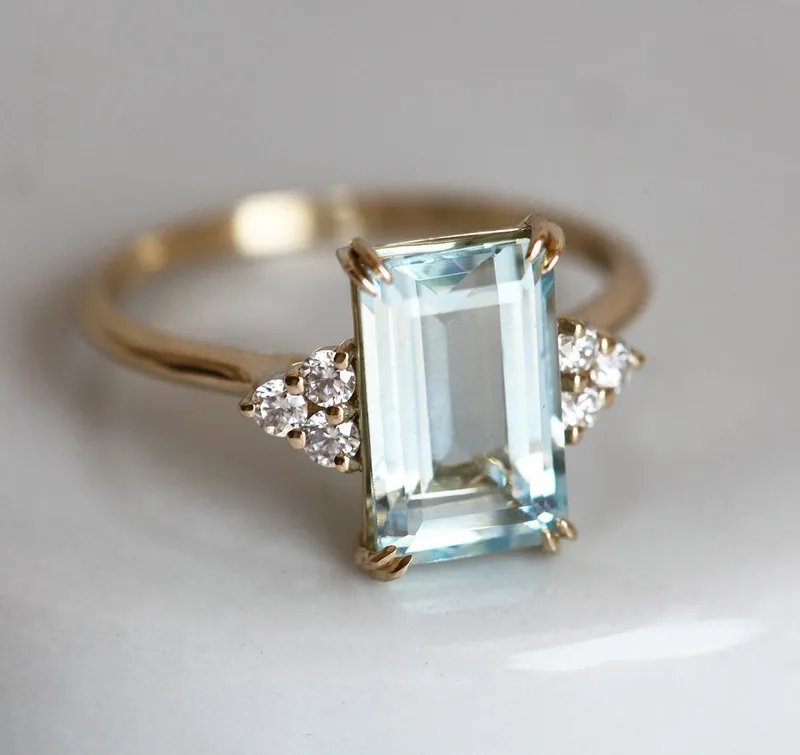 SIENNA GOLD AQUAMARINE ENGAGEMENT RING view 3