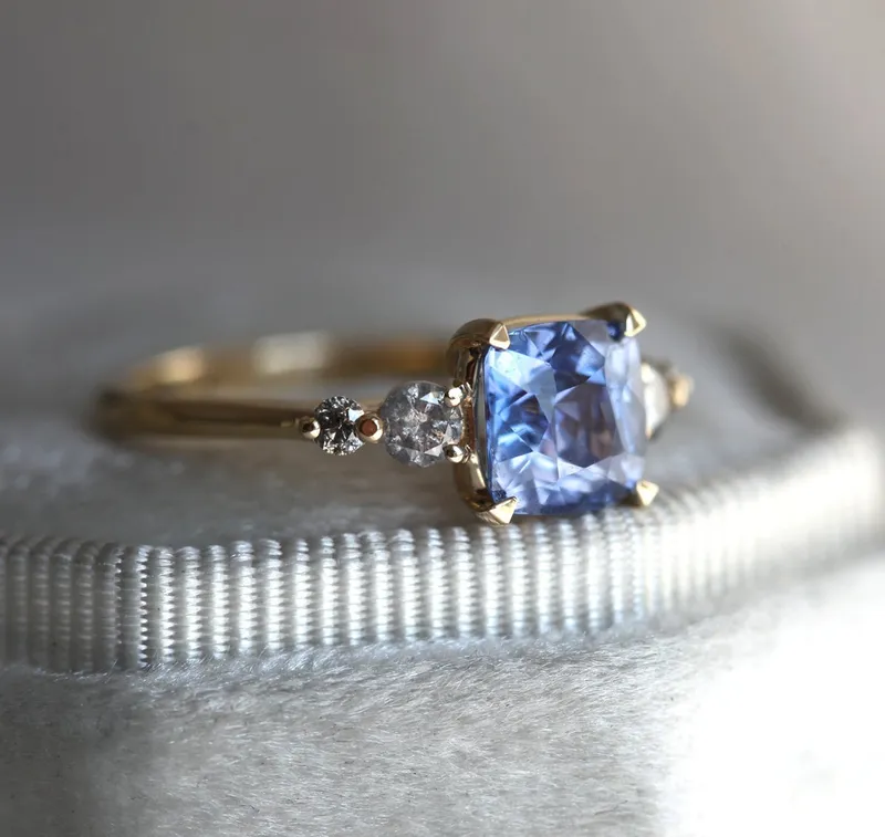 SIMONE SAPPHIRE SALT & PEPPER DIAMOND RING vy 7