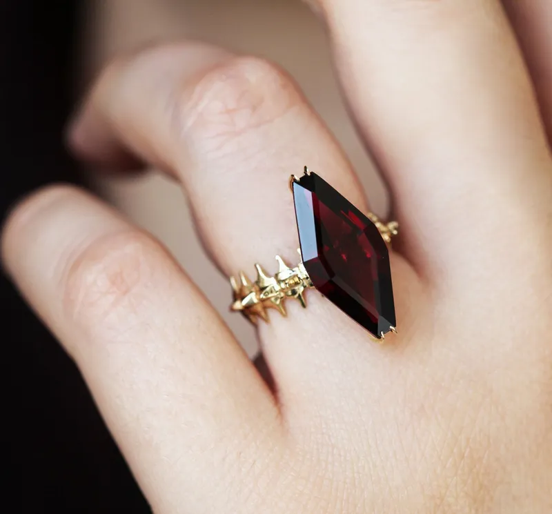 SNAKE SKELETON STATEMENT RING vy 8
