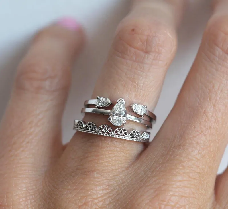 Solitaire Diamond Ring Set With Open Diamond Band vy 5