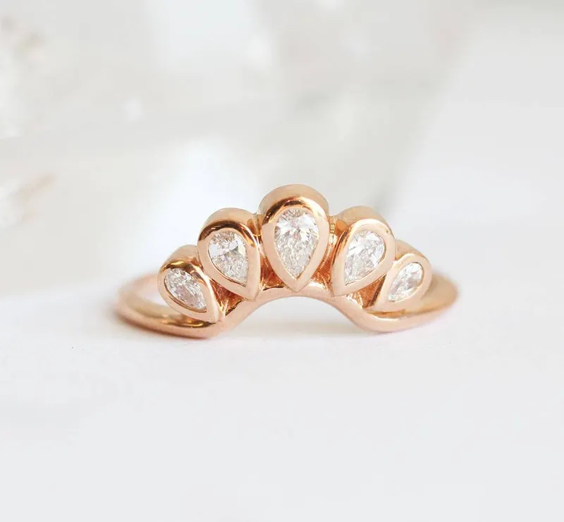 Solitaire Diamond Ring With Curved Diamond Crown vy 3