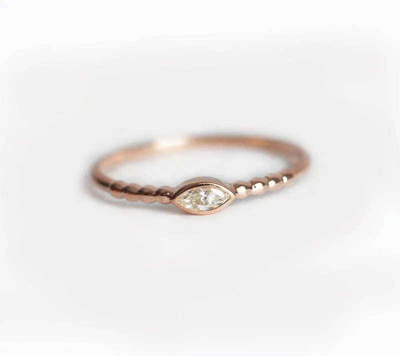 SOLITAIRE MARQUISE DIAMOND RING view 5