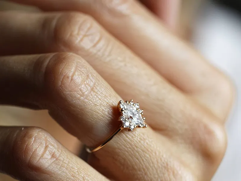 SOPHIA DIAMOND RING view 12