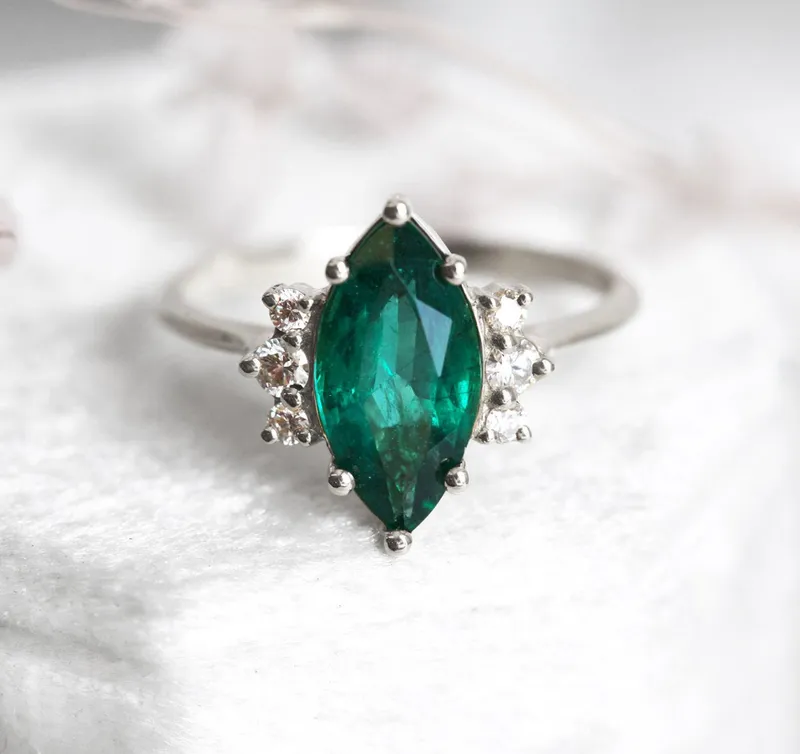 Sophia Marquise Emerald Ring vy 9