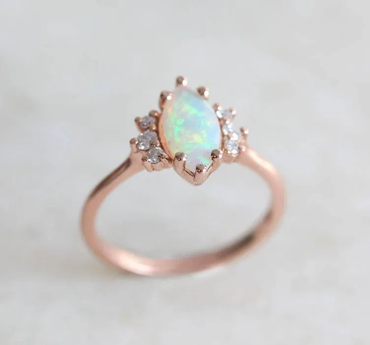 SOPHIA OPAL RING vy 5