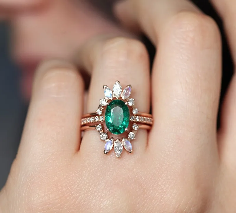 Stella Oval Emerald Ring vy 6