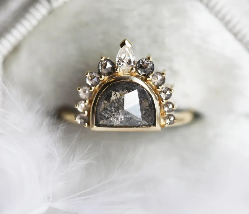 Sunrise Salt And Pepper Diamond Ring With Crown vy 5