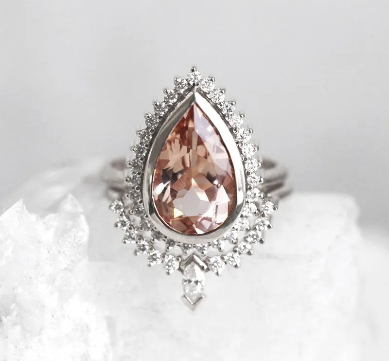 Tara Morganite And Diamond Ring Set vy 12