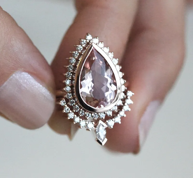 TARA PEAR MOSS AGATE AND DIAMOND RING SET vy 6