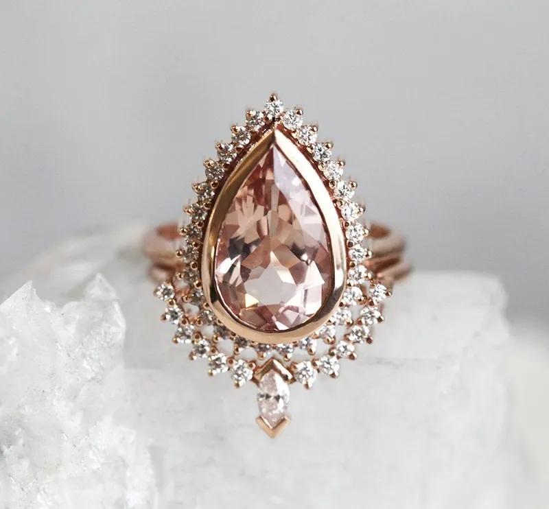 TARA PEAR MOSS AGATE AND DIAMOND RING SET vy 8