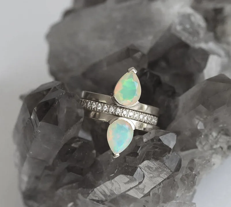 TARAJI OPAL RING SET vy 6