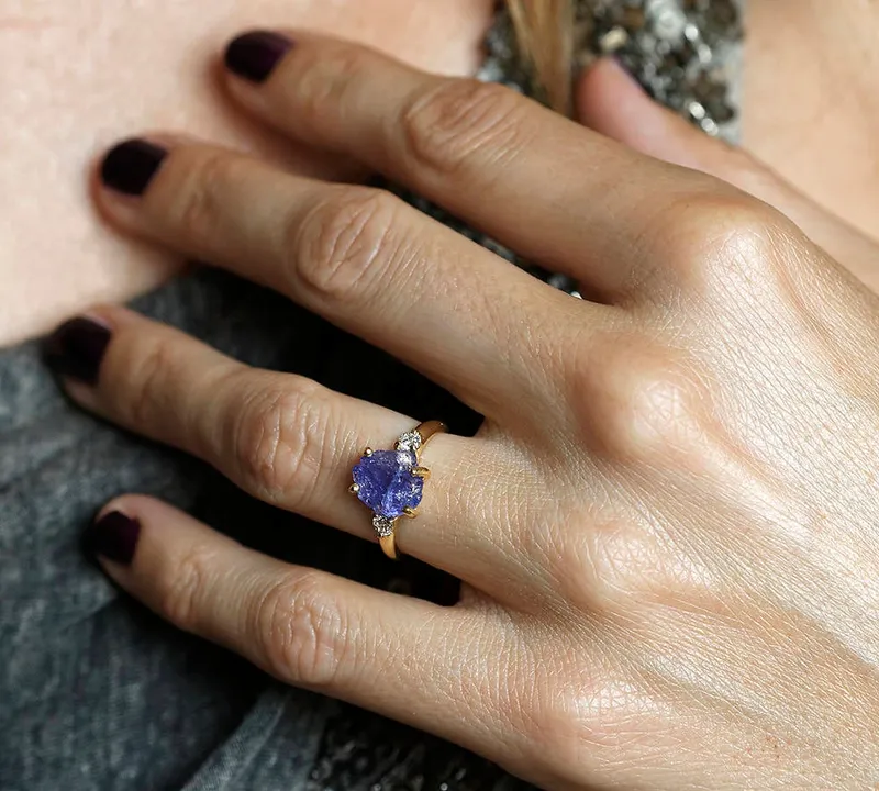TINA RAW TANZANITE RING view 4